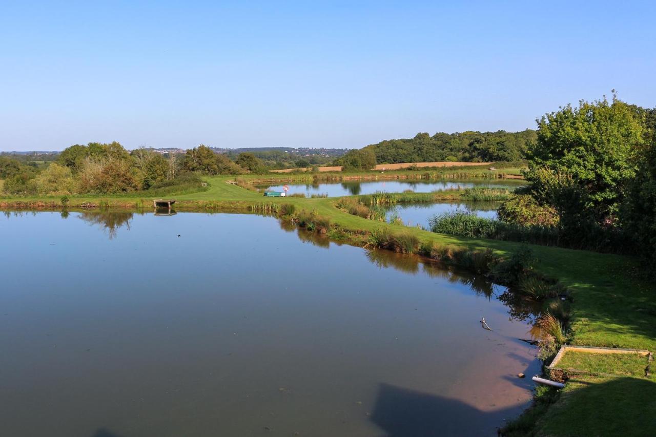 Bransford Farm Fishery & B & B Εξωτερικό φωτογραφία