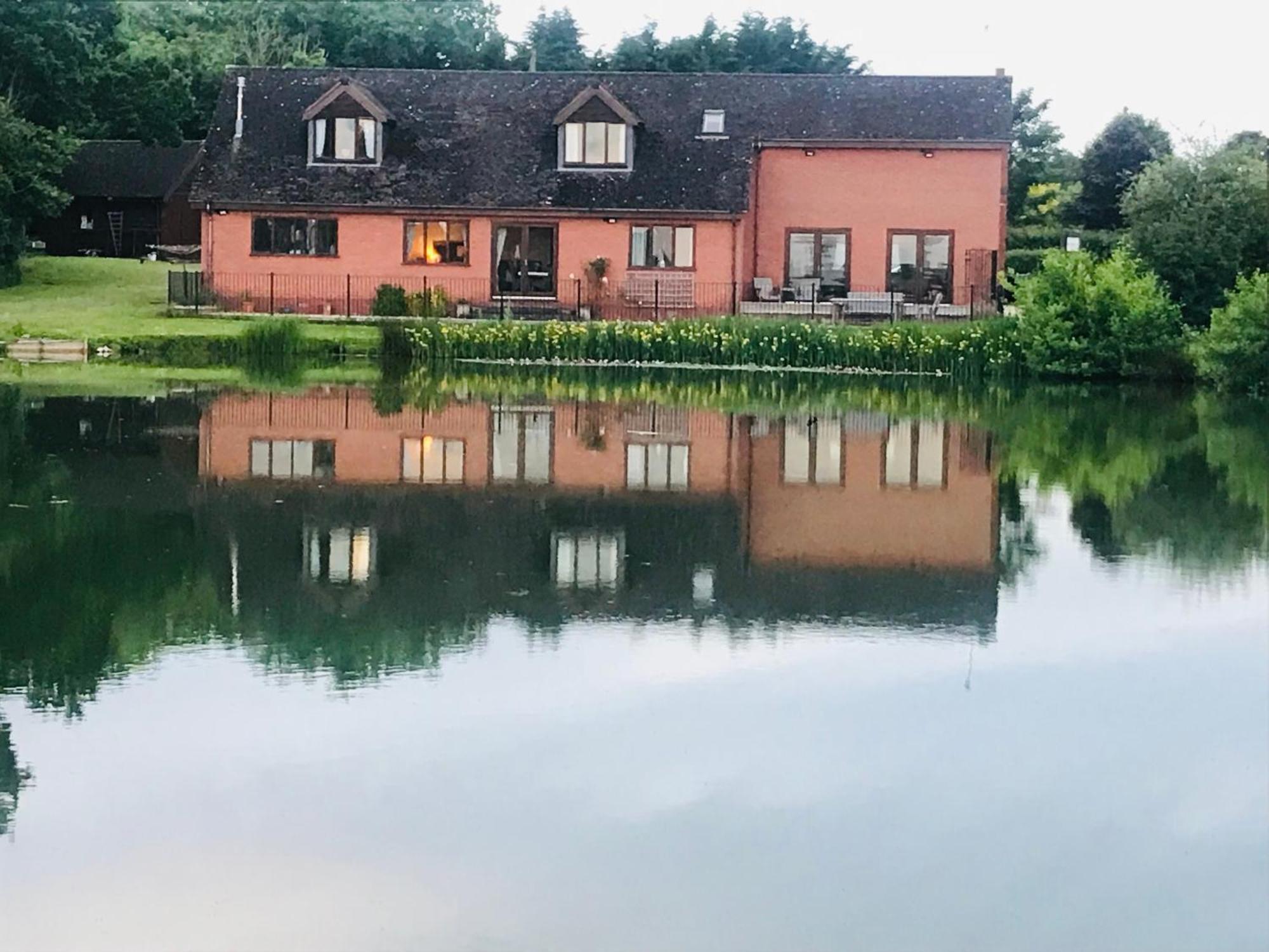 Bransford Farm Fishery & B & B Εξωτερικό φωτογραφία